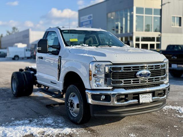 new 2024 Ford F-350 car, priced at $67,260