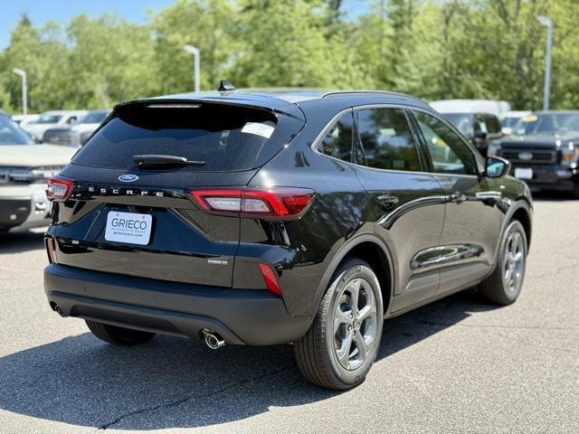 new 2025 Ford Escape car, priced at $33,500
