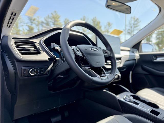 new 2025 Ford Escape car, priced at $40,440