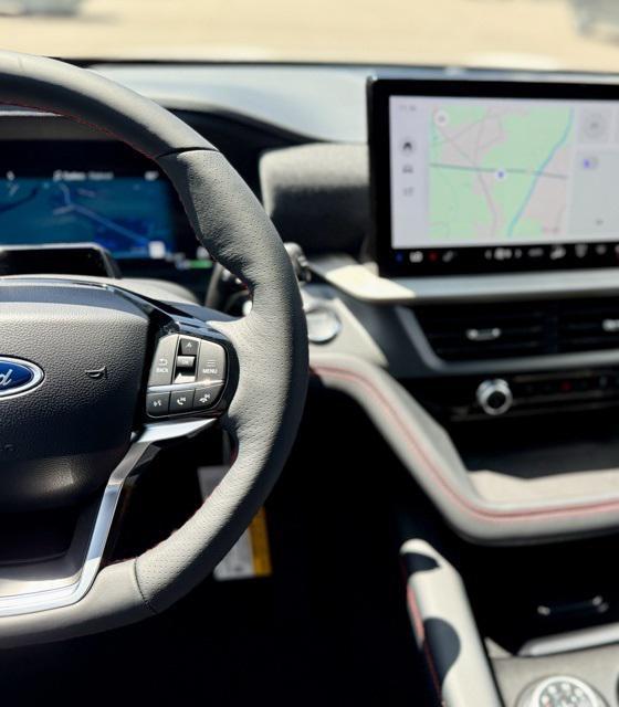 new 2025 Ford Explorer car, priced at $47,685