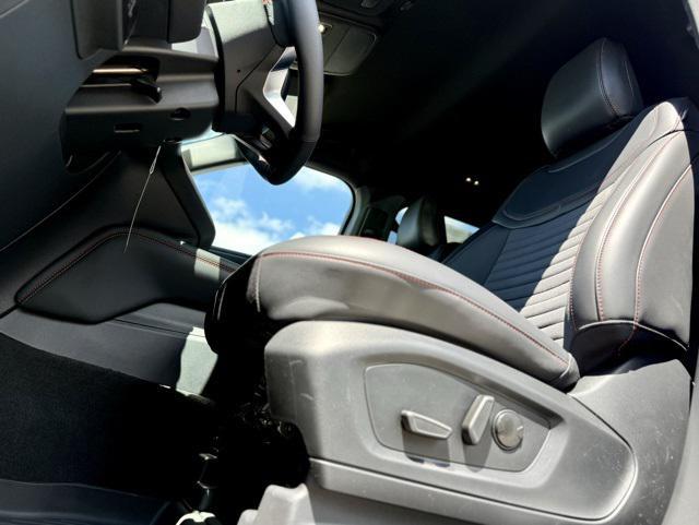 new 2025 Ford Explorer car, priced at $47,685