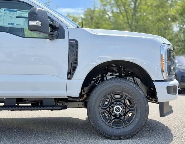 new 2025 Ford F-350 car, priced at $63,750