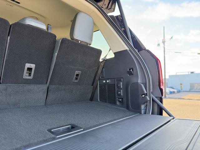 new 2025 Ford Expedition car, priced at $72,345