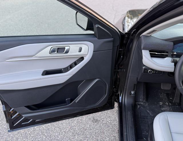 new 2026 Ford Explorer car, priced at $45,000