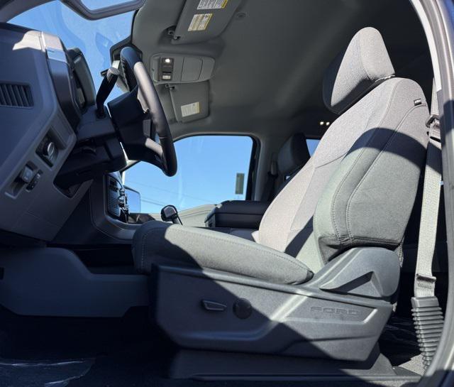 new 2025 Ford F-150 Lightning car, priced at $61,705