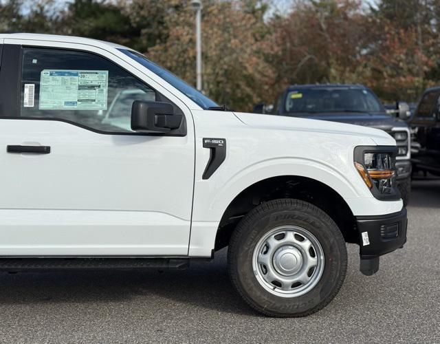 new 2025 Ford F-150 car, priced at $42,250