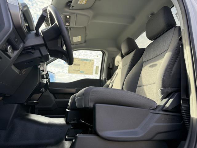new 2025 Ford F-150 car, priced at $42,250