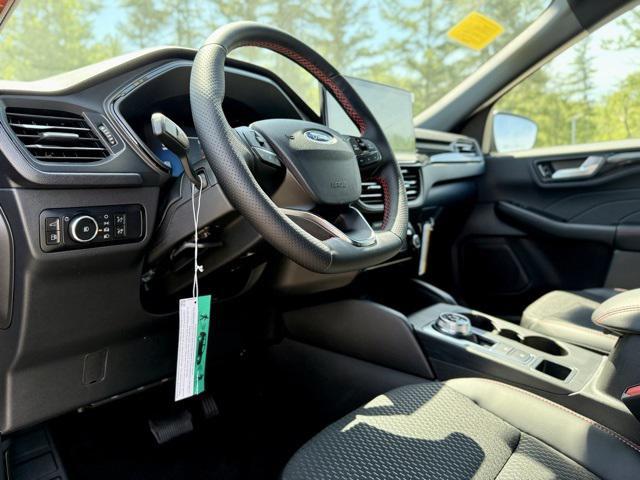 new 2025 Ford Escape car, priced at $33,000