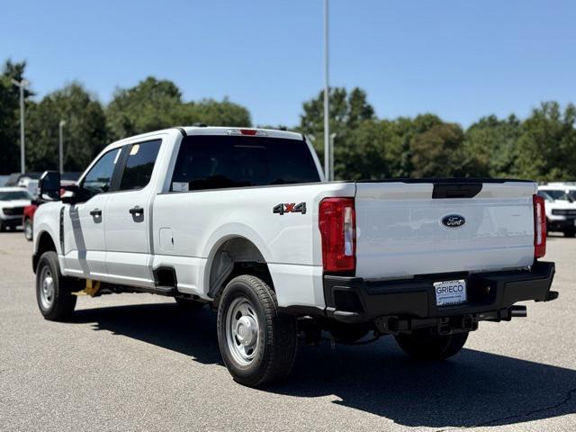 new 2025 Ford F-350 car, priced at $52,000