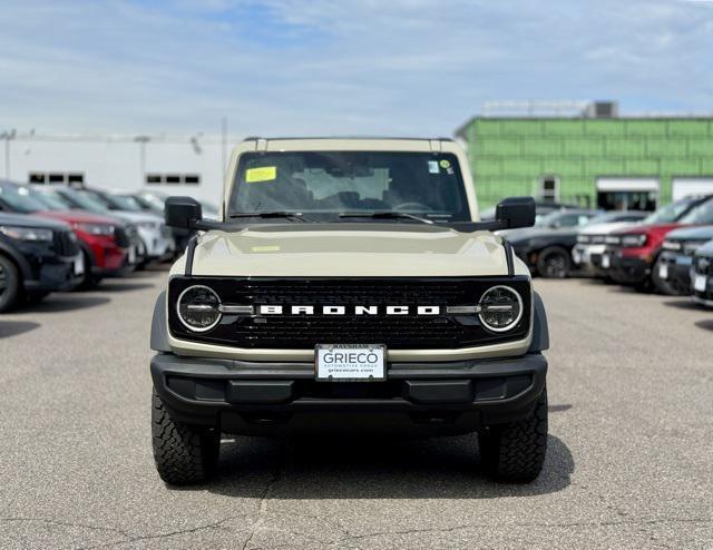 new 2025 Ford Bronco car, priced at $49,435