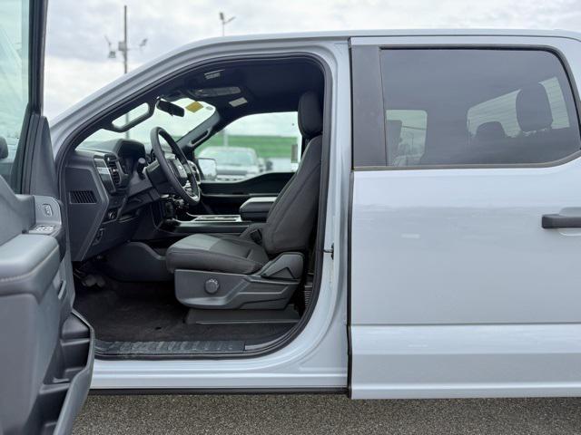 new 2025 Ford F-150 car, priced at $50,761