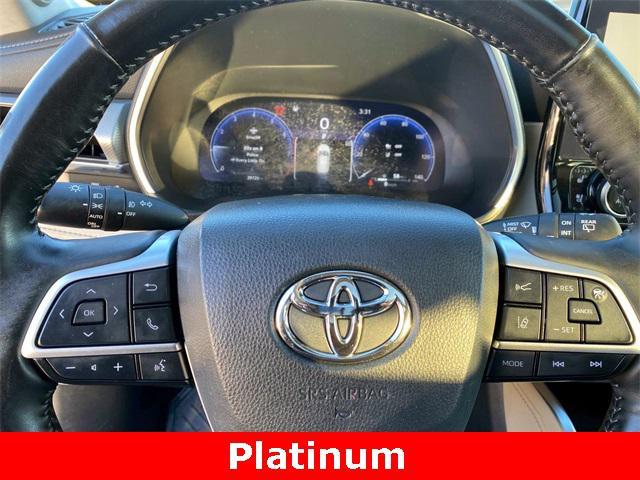 used 2023 Toyota Highlander car, priced at $39,000