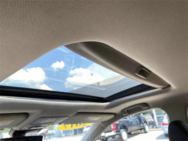 used 2017 Acura MDX car, priced at $19,500