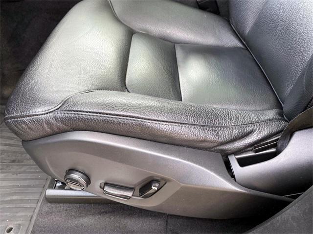 used 2021 Volvo XC90 car, priced at $28,500
