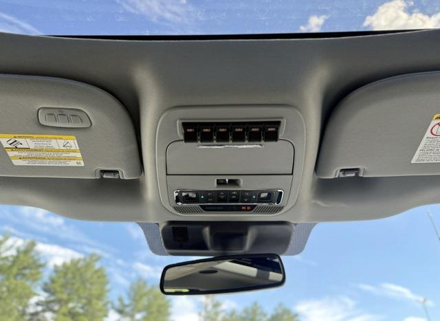 new 2025 Ford F-250 car, priced at $88,903