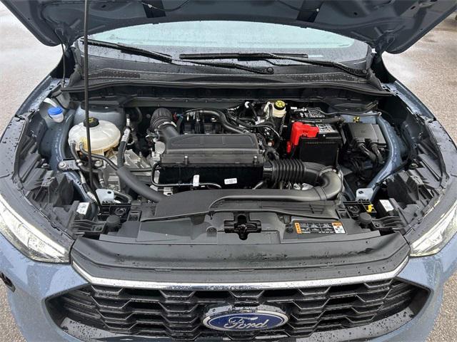 used 2025 Ford Escape car, priced at $29,500