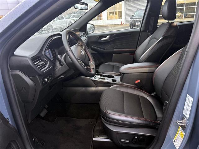 used 2025 Ford Escape car, priced at $29,500