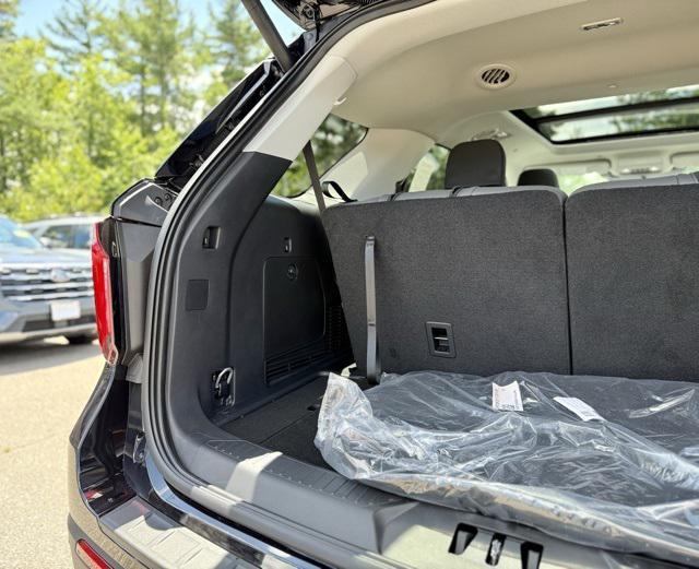new 2025 Ford Explorer car, priced at $49,255