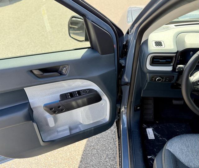 new 2025 Ford Maverick car, priced at $33,250