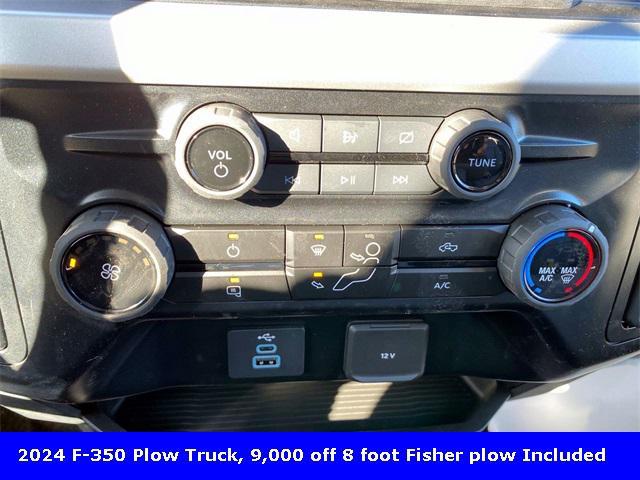 new 2024 Ford F-350 car, priced at $54,400