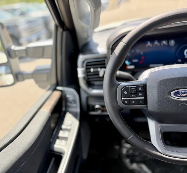 new 2025 Ford F-350 car, priced at $81,580