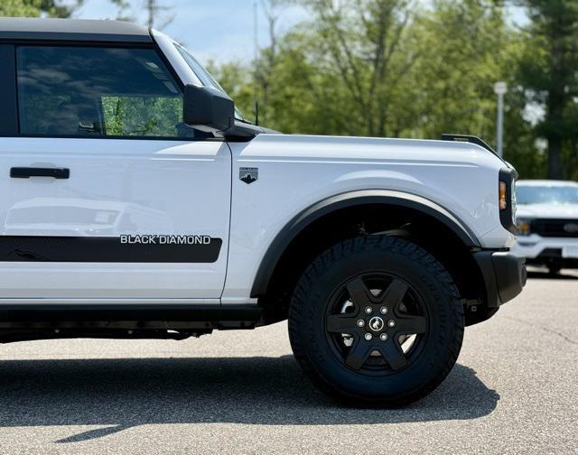 new 2025 Ford Bronco car, priced at $49,380