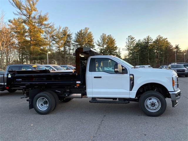 new 2024 Ford F-350 car, priced at $64,645