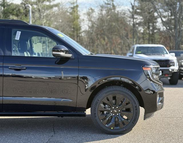 new 2025 Ford Expedition car, priced at $81,015