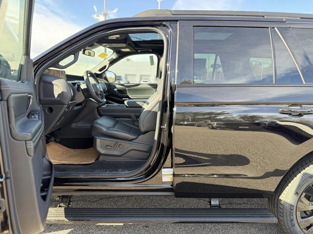 new 2025 Ford Expedition car, priced at $81,015