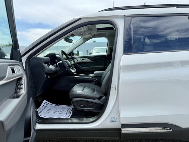 new 2025 Ford Explorer car, priced at $49,435