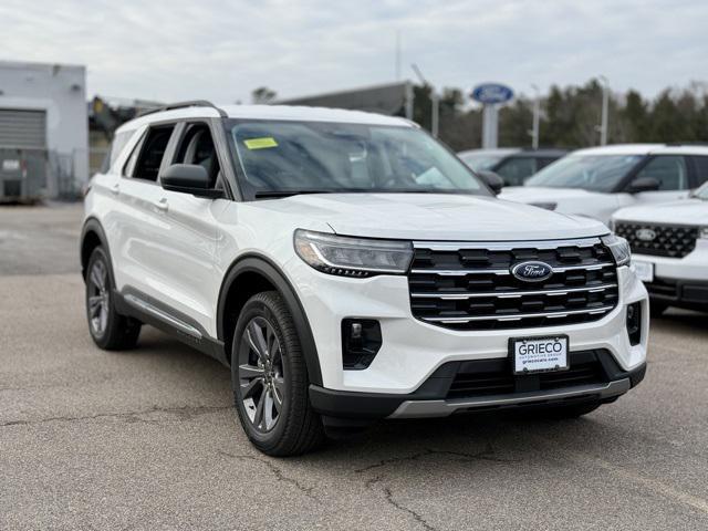 new 2025 Ford Explorer car, priced at $47,500