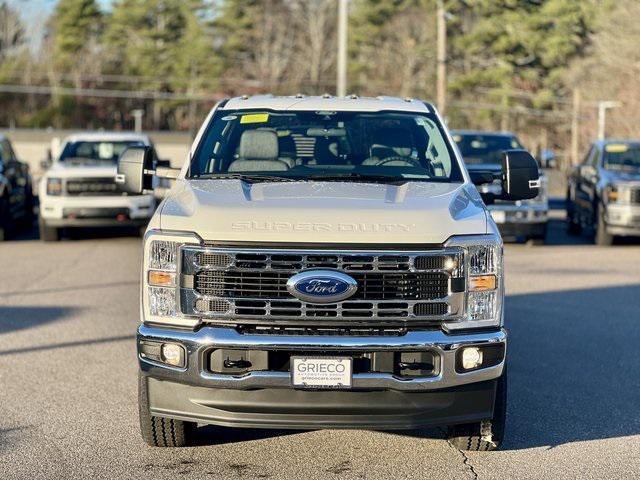 new 2024 Ford F-350 car, priced at $65,430