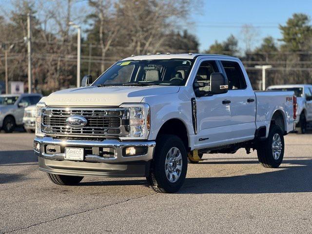 new 2024 Ford F-350 car, priced at $65,430