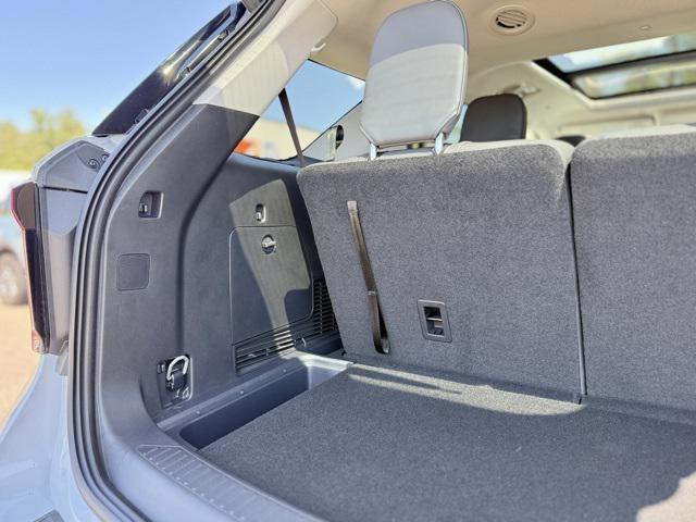 new 2025 Ford Explorer car, priced at $47,258