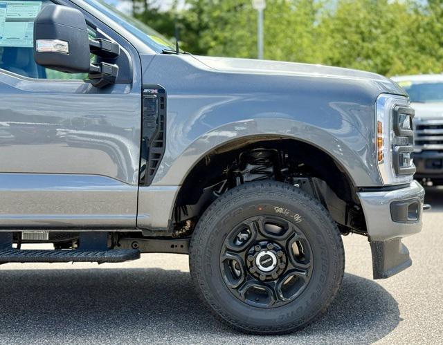 new 2025 Ford F-350 car, priced at $64,100