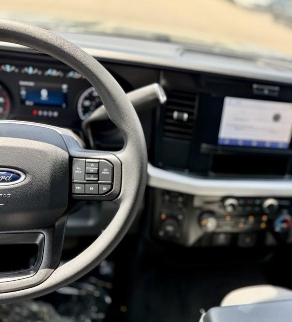 new 2025 Ford F-350 car, priced at $64,100