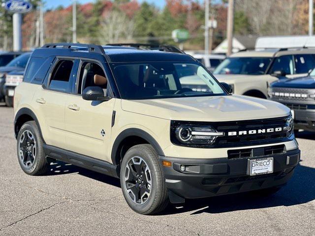 new 2024 Ford Bronco Sport car, priced at $35,080