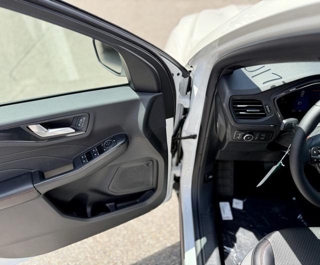 new 2025 Ford Escape car, priced at $36,660