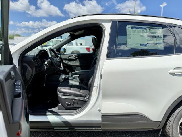 new 2025 Ford Escape car, priced at $36,660