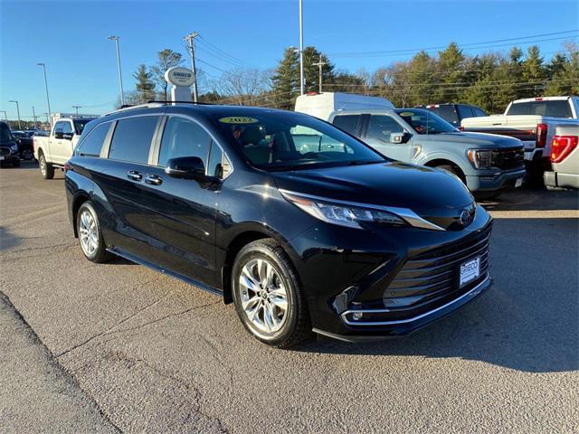 used 2022 Toyota Sienna car, priced at $41,500