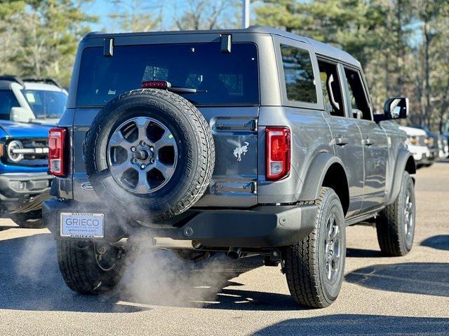 new 2024 Ford Bronco car, priced at $43,095