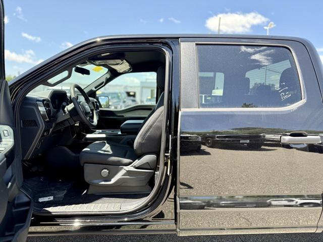 new 2025 Ford F-150 car, priced at $51,760