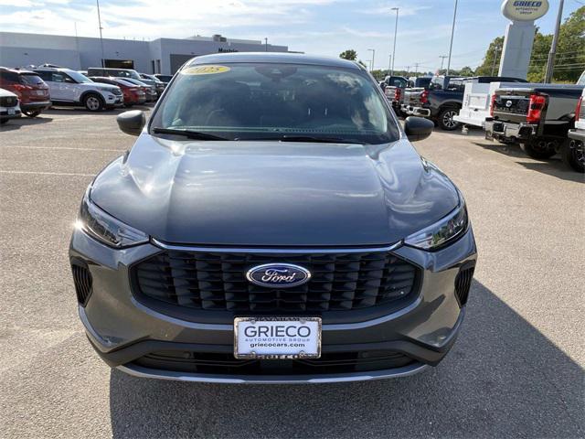 used 2025 Ford Escape car, priced at $26,000