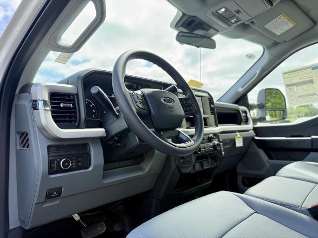 new 2025 Ford F-250 car, priced at $52,500
