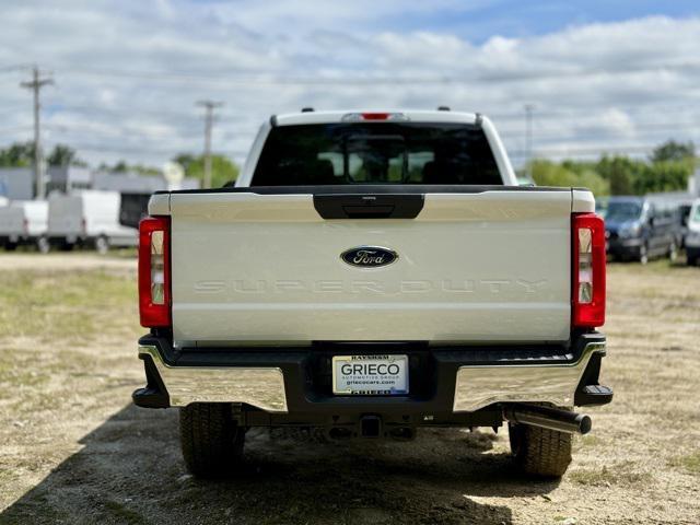 new 2025 Ford F-250 car, priced at $52,500