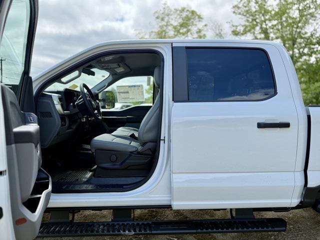 new 2025 Ford F-250 car, priced at $52,500