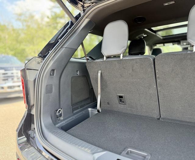 new 2025 Ford Explorer car, priced at $52,230