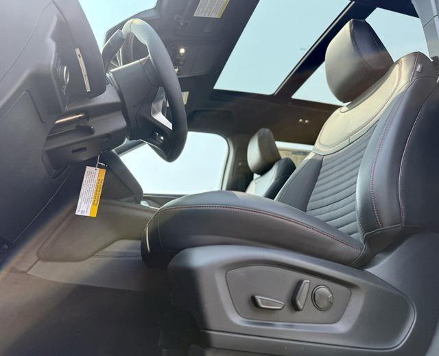 new 2025 Ford Explorer car, priced at $52,230