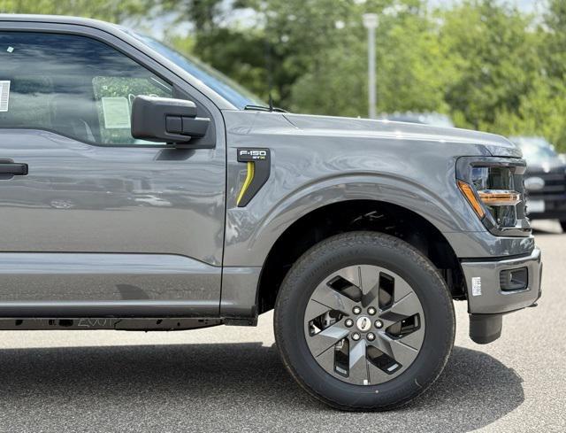 new 2025 Ford F-150 car, priced at $50,510