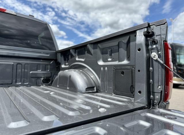 new 2025 Ford F-150 car, priced at $50,510